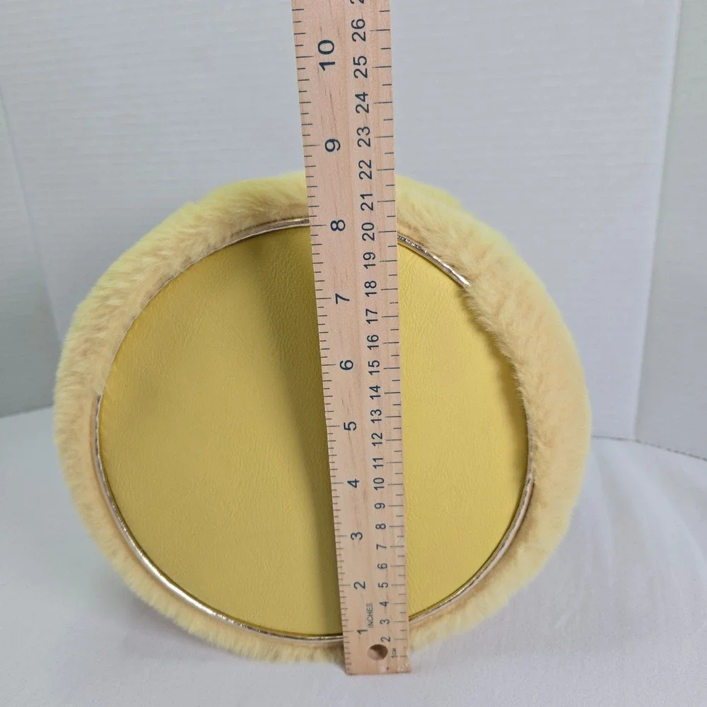 Disney Winnie The Pooh Hunny Pot Plush Fuzzy Round Makeup Case Bag Hot Topic NWT